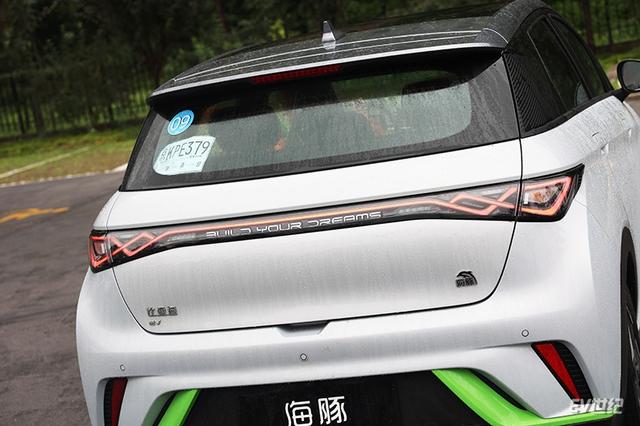 新能源电动汽车，绝不能错过的10万级纯电动汽车，试驾比亚迪海豚