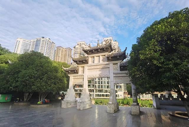 毕节鹅卵石制砂机价格