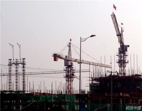 钢筋、水泥、河砂等建材大涨价，“房产链”扛得住吗？