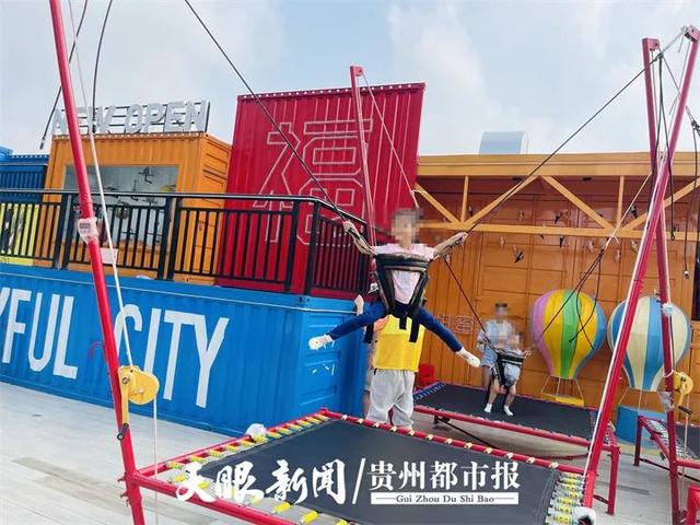 还敢抱娃举高高吗？逗娃前，家长们先看看这份“亲子游戏红黑榜”