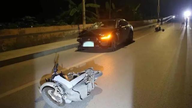 廣西男子為 撩妹 瘋狂飈車 不顧女子撕心裂肺哀求連撞三車 Kks資訊網