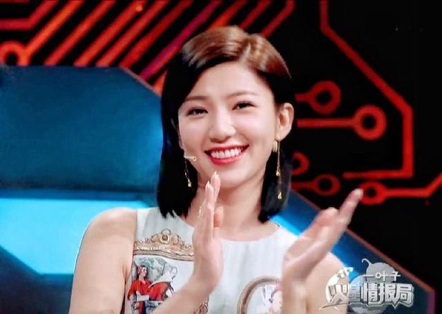 曾经获得台湾电视金钟奖戏剧节目女配角奖