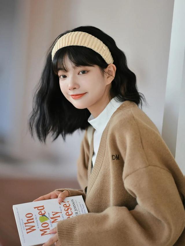 个子矮适合什么发型女（小个子什么发型好看）