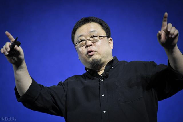 罗永浩宣布即将还完债务，重返科技行业，重温「老罗创业语录」