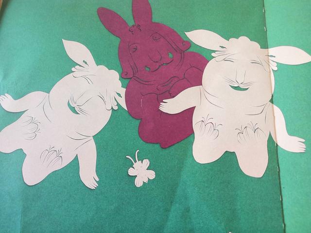 兔奶奶生病了故事绘本(兔奶奶生病了故事绘本图片)