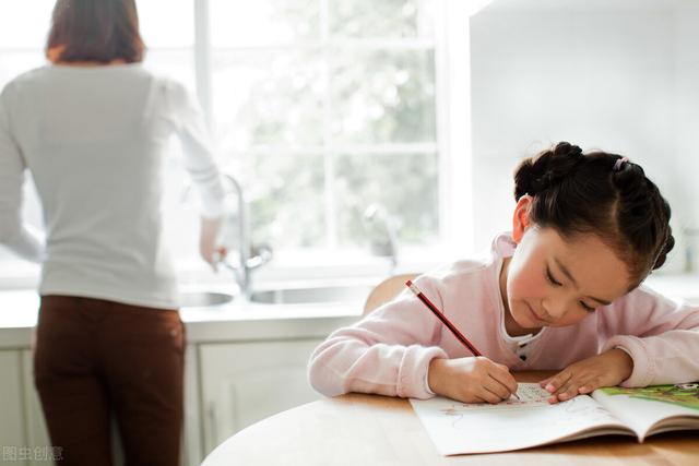 疯魔妈妈控制欲强，孩子自责生心魔
