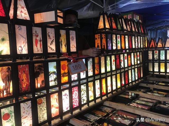 清邁周日夜市，讓你體驗一把清邁的熱情，旅行攻略
