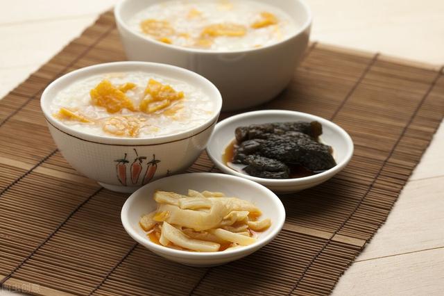 老祖宗：留下的“一碗粥”，巧治更年期烦热、出汗、睡不好