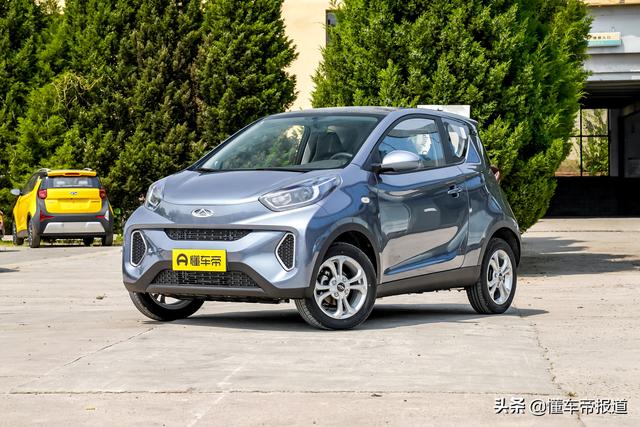 新车｜到底和宏光MINI EV谁更值？实拍低配奇瑞小蚂蚁20万蚁粉款