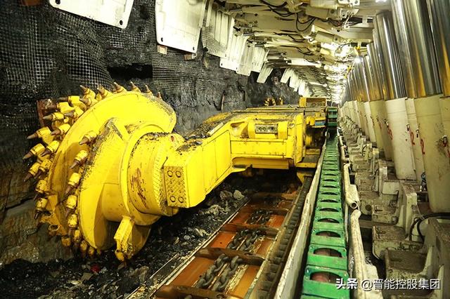 「人民日报」井上操控更省心 井下作业更安全