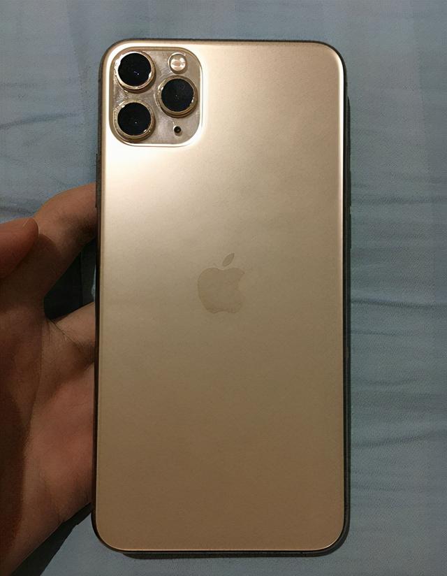 网友贪便宜想2500买iPhone11Pro Max，验机时发现有隐藏ID