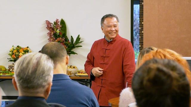 “阳气盛则瞋目，阴气盛则瞑目”与失眠