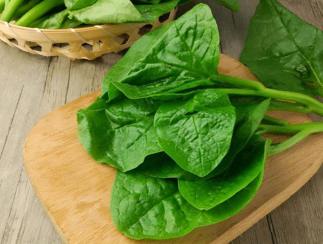 生活中，常吃这5种食物的话，或能有效帮助提高免疫力