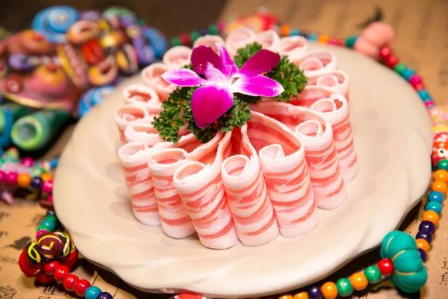 冬季吃羊肉可帮助御寒，但这4类人，不适合多吃羊肉，你知道吗？