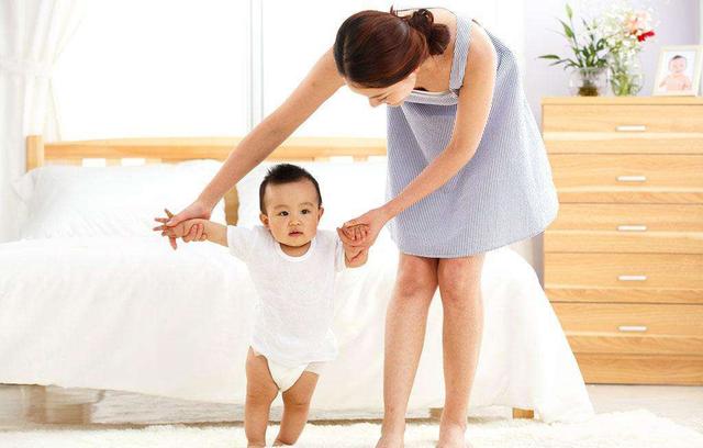 奶奶带孩子，五件事喜欢“瞎勤快”反让娃易生病，妈妈要及时制止