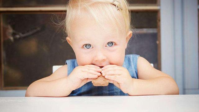 怎么挑到健康美味的婴儿饼干？赶快来get