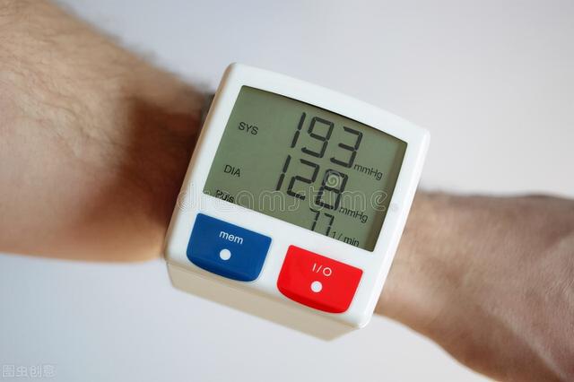 高压高吃啥降压药好