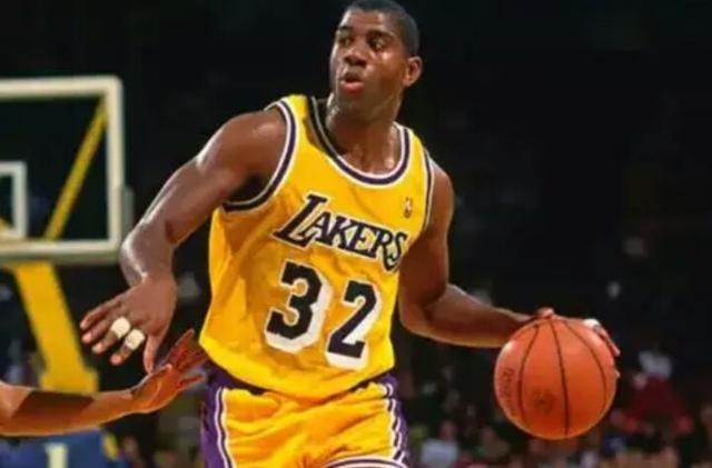 喬丹選最強5人組 飛人領銜 皮蓬魔術師上榜 科比詹皇哈登落選 Kks資訊網