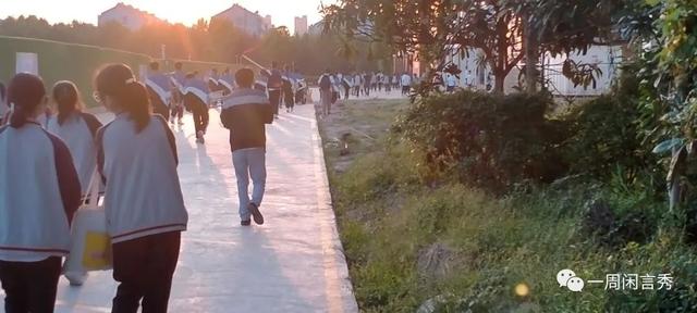 对孩子们“好”一点