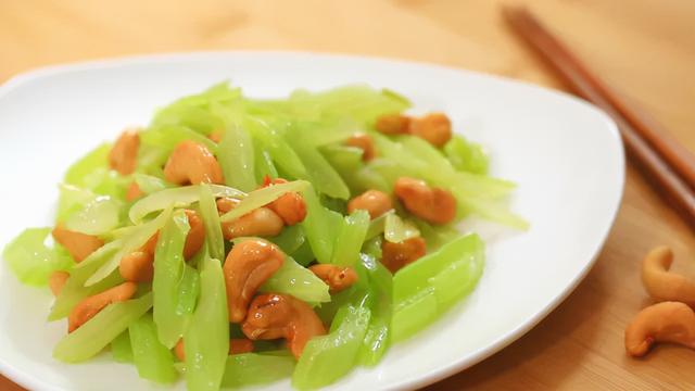 多吃这些远离秋季抑郁症（秋季SAD），附食谱