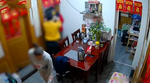 孩子打父母怎么办(孩子打父母怎么教育)