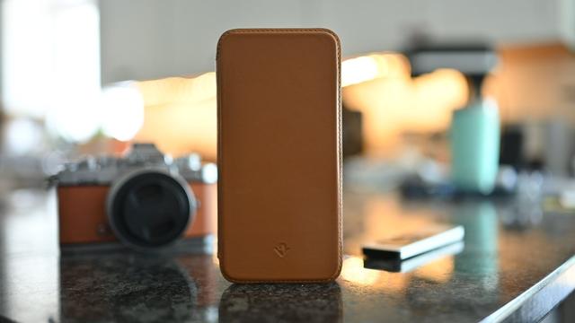 Twelve South SurfacePad：皮革材質 顏值出眾，支持 MagSafe