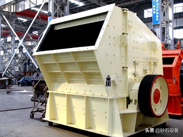 建国反击破碎机最大出料