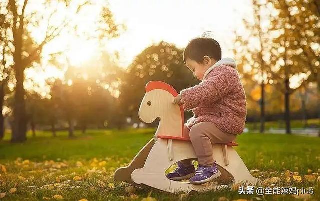 大降温又来了！家长记牢这一句“口诀”，让娃不冷不热不着凉