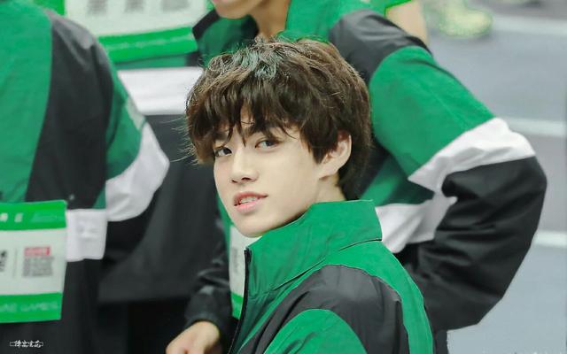 某幻钢蛋的微博(柳钢蛋作品集资源)-皓然网