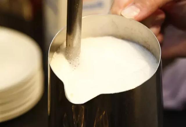 芹菜、玉米、茄子、牛奶，你是否白白扔掉了这些食物中的精华？