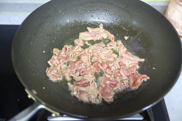 番茄牛肉飯早餐真豪橫，10分鐘輕松搞定，元氣滿滿連午餐都有瞭