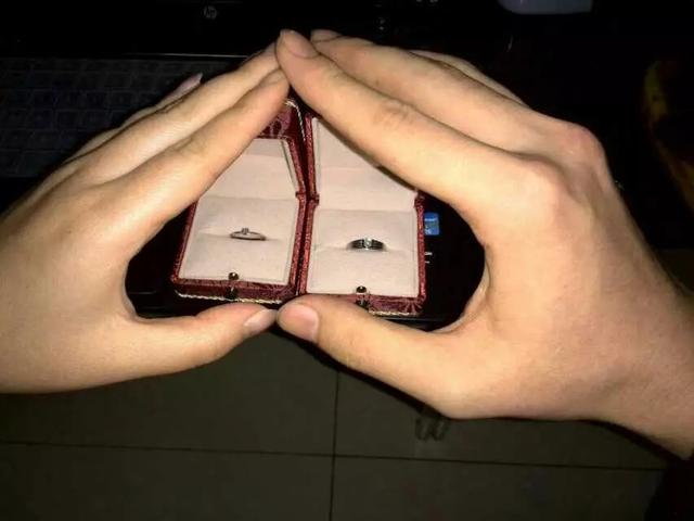英雄联盟十周年，将游戏梦想变为职业的十年之路