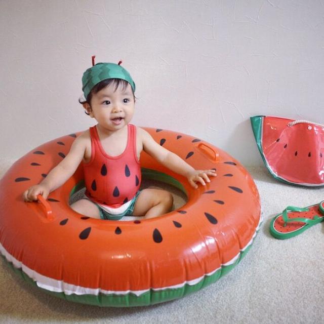 可爱的孩子们穿着妈妈为他们制作的手工服装（30 张图片）