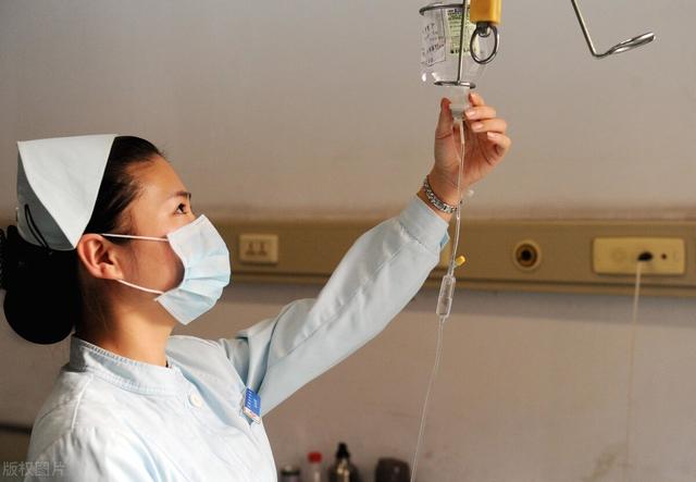 定期输液通血管，能预防中风？医生：预防中风有捷径，但不是输液