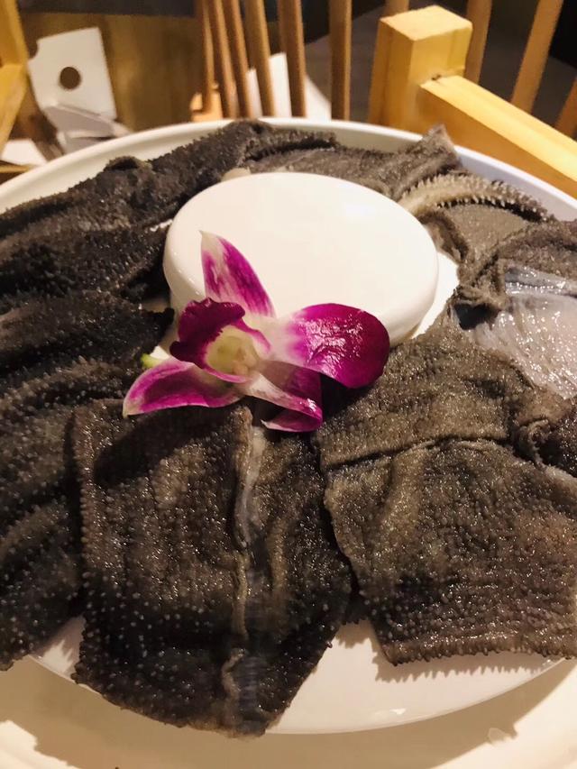 患高血压的人，要注意少吃哪些食物？