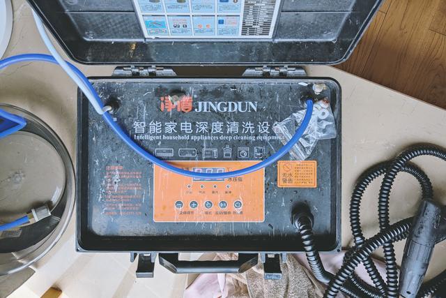 京东自营的空调拆洗服务不止一家？我叫了两家上门对比