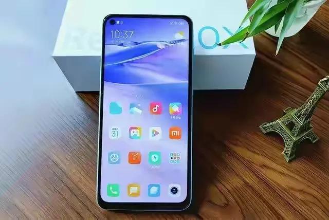 这几款几百元的手机，用个一两年不是问题，都是百元神机