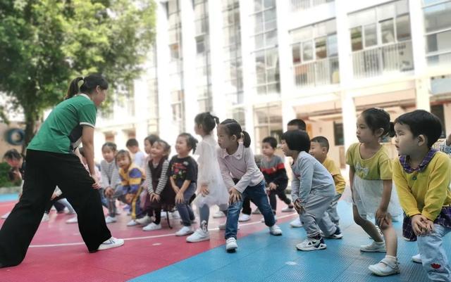 幼儿成长 教师先行 | 诺亚舟中大星耀幼儿园主题教研活动