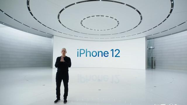 双11京东热卖榜，1999元的国产手机，输给了5099元的iPhone12