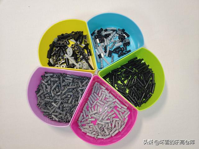 小型升降机械展