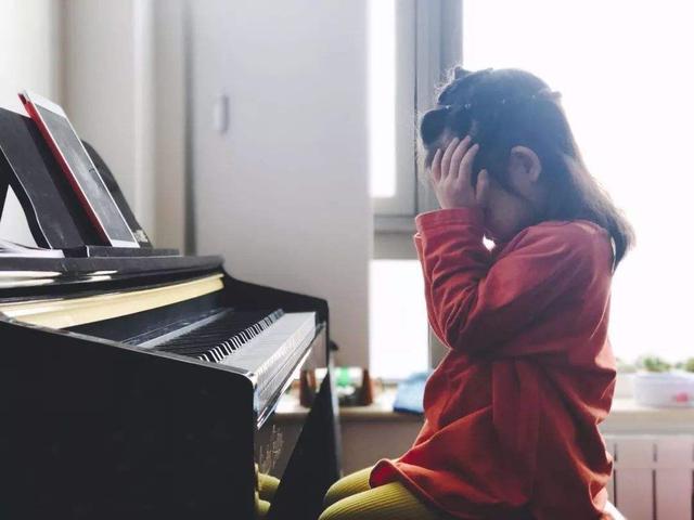 我用了1年，成功毁掉了孩子的钢琴学习兴趣，希望你不是第二个我