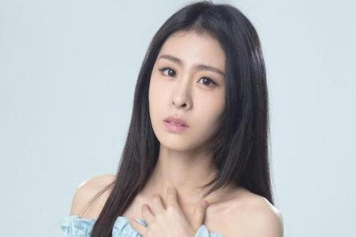 张碧晨，就这样被华晨宇渣了又渣，不知夜深人静时她可曾后悔过？