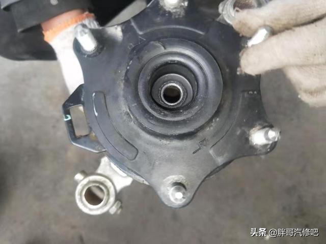 06中华骏捷后减震和悬挂价格，中华汽车减震器多少钱-第6张图片