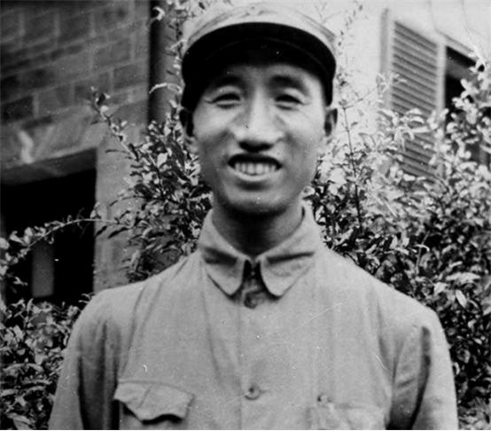 十大元帅分别与毛主席的关系如何，说出来有点让人惊讶