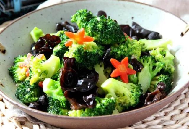 11月适合女性孩子吃的减肥菜，营养健康，刮油降脂越吃越瘦