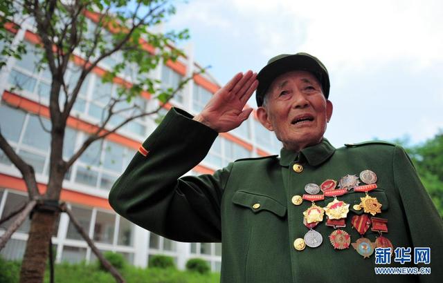 果洛反击式破碎机