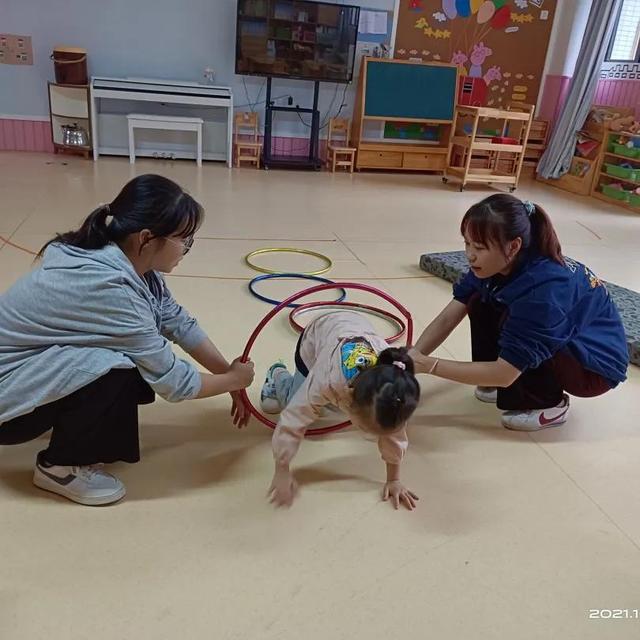 幼儿成长 教师先行 | 诺亚舟中大星耀幼儿园主题教研活动