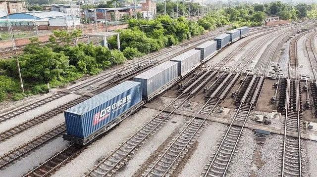 这里的火车，可以实现“无人驾驶”！