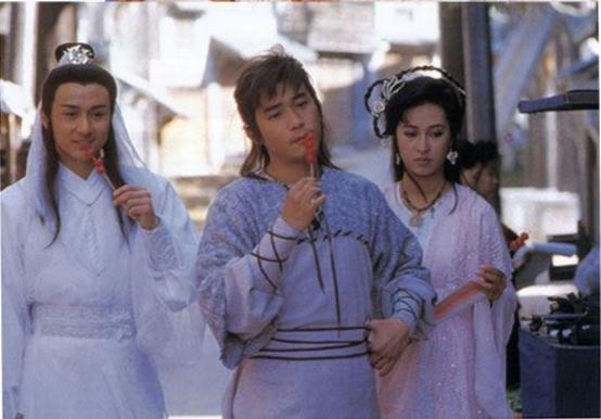 ����ΰ ��װ(����ΰС����ʱ�ڵ�11����װƬ���㿴��������)