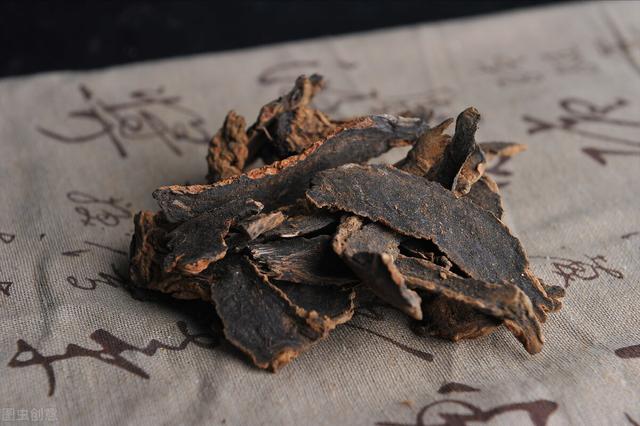 得了脉管炎、糖尿病足怎么办？送你四味药，清热解毒，愈合溃疡